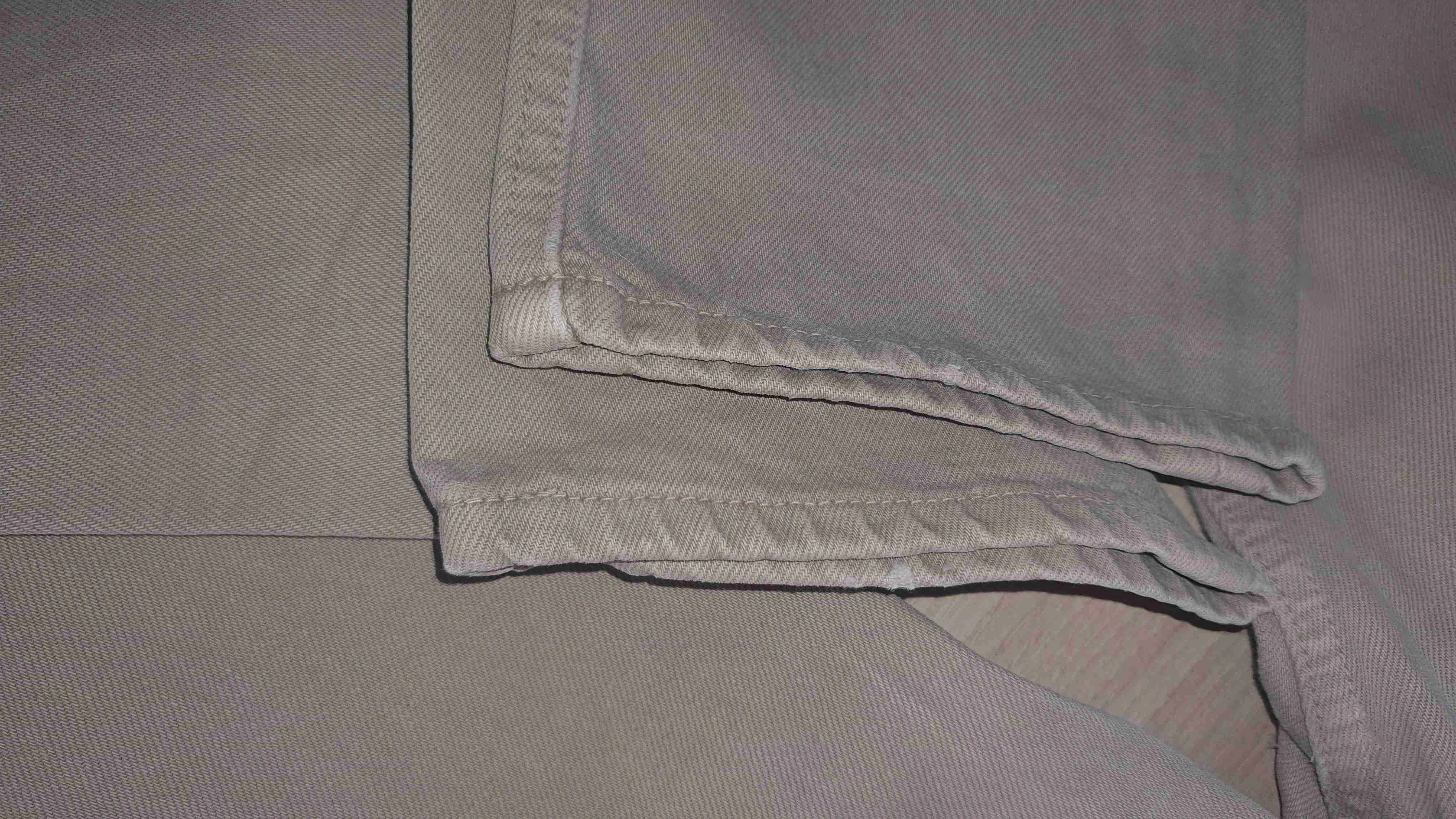 Jean Levi's 501 W26L34