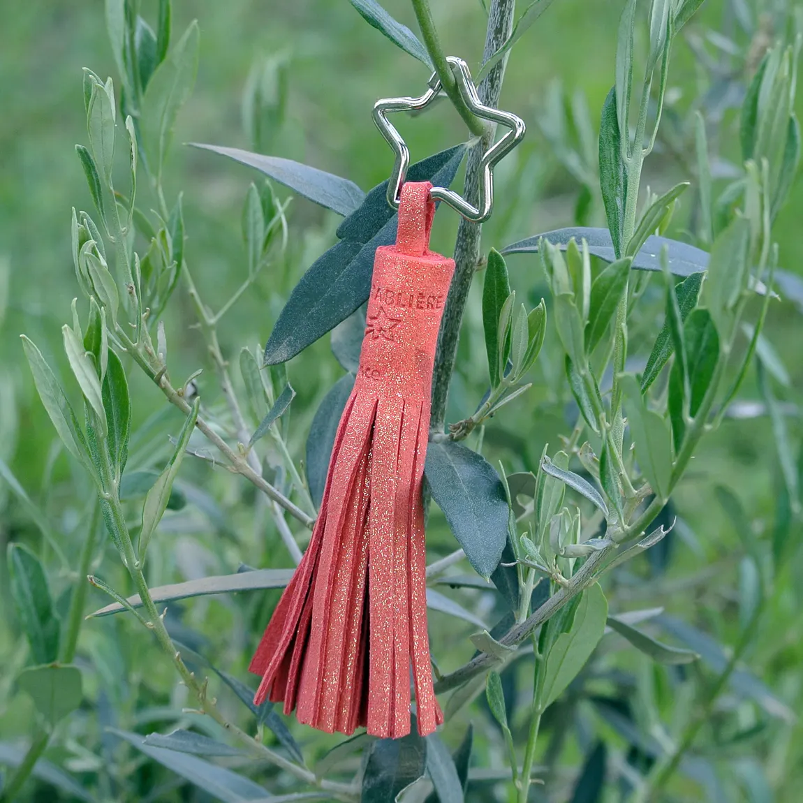 Porte clef pompon en cuir pailleté - La Cartablière